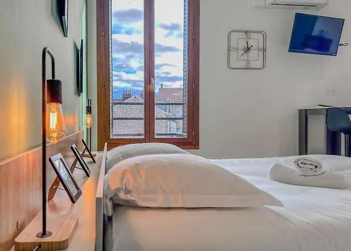 Apartment #ik - Le Victoria 7 *